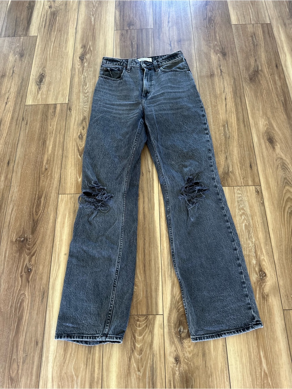 Abercrombie & Fitch Women’s the ‘90s relaxed Jeans size 25/0L - Picture 3 of 6